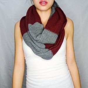 infinity/circle scarf